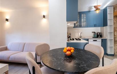 Karakteri Korunarak Restore Edilmiş Müstakil Taş Ev