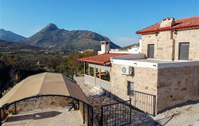 Karakteri Korunarak Restore Edilmiş Müstakil Taş Ev