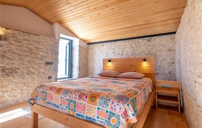 Karakteri Korunarak Restore Edilmiş Müstakil Taş Ev