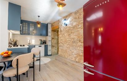 Karakteri Korunarak Restore Edilmiş Müstakil Taş Ev