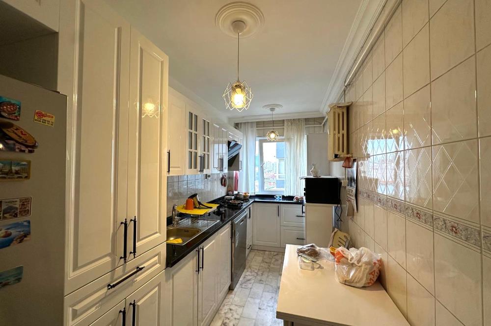 ALTINTEPE'DE KIZILAY TIP MERKEZİNE YAKIN GENİŞ 3+1