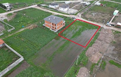 KÖYLÜ KÖYÜ'NDE 750M2 YATIRIMLIK ARSA C21BAL'DAN