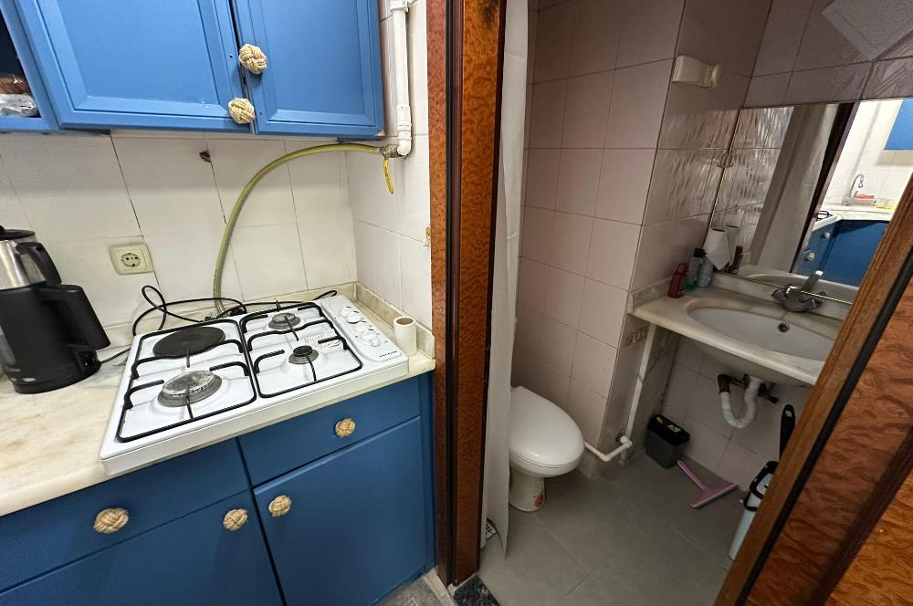 1283067097 KARTAL MERKEZ BANKALAR CADDESİ'NDE 1+1 SATILIK DAİRE 