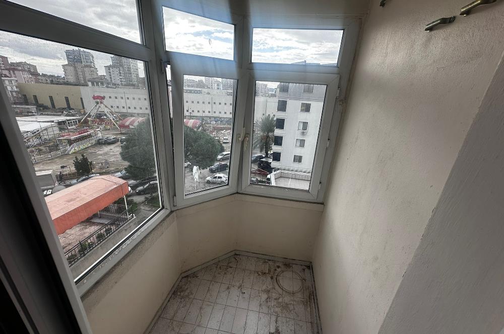 Maltepe Bağlarbaşı Mah. Bağdat Caddesi Üzeri Kiralık Ofis Katı