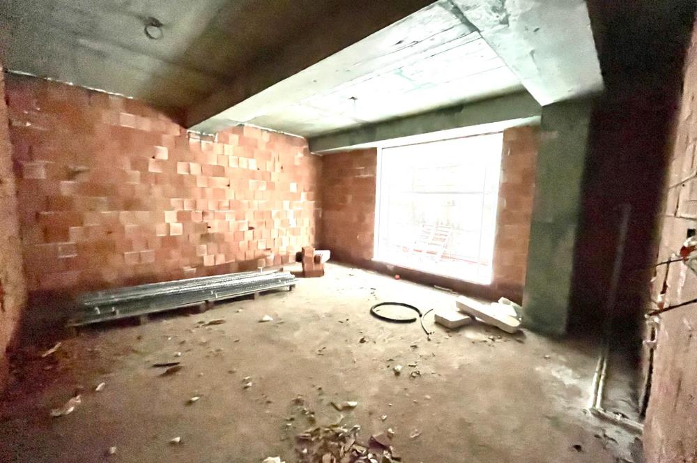 KÜÇÜKYALI'DA MERKEZİ KONUMDA 44M2 FIRSAT 1+1