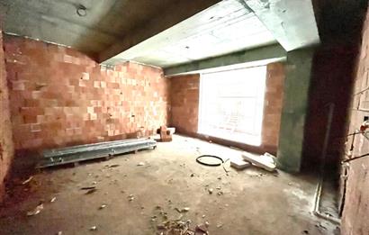 KÜÇÜKYALI'DA MERKEZİ KONUMDA 44M2 FIRSAT 1+1