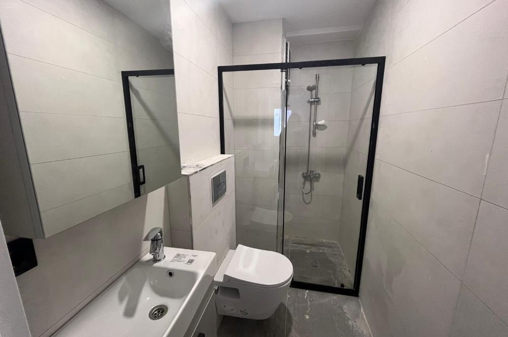 ALTINTEPE'NİN MERKEZİNDE EBEVEYN BANYOLU GÜNEY CEPHE LÜX 3+1