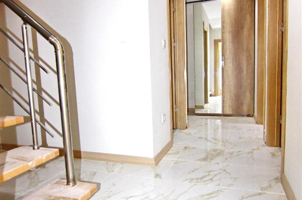 ALTINTEPE'DE YENİ BİNADA 4+1 LÜX DUBLEKS