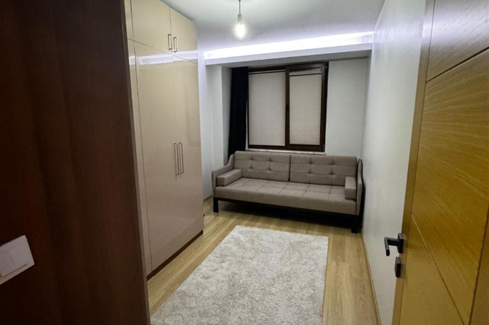 TEPE RESİDENCE'TA METROYA YÜRÜME MESAFELİ AYRI MUTFAK 2+1