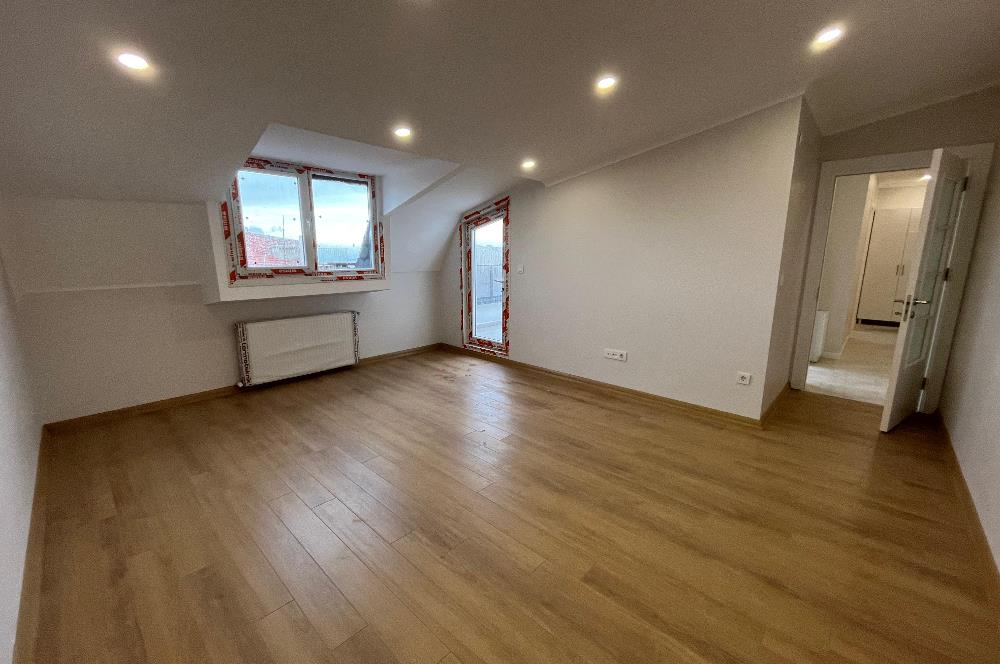 İDEALTEPE MİNİBÜS YOLUNDA SAHİLE YÜRÜME MESAFELİ LÜX 2+2 DUBLEKS