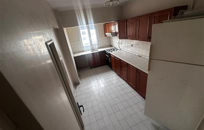 Maltepe Bağlarbaşı Mah. Bağdat Caddesi Üzeri Kiralık Ofis Katı