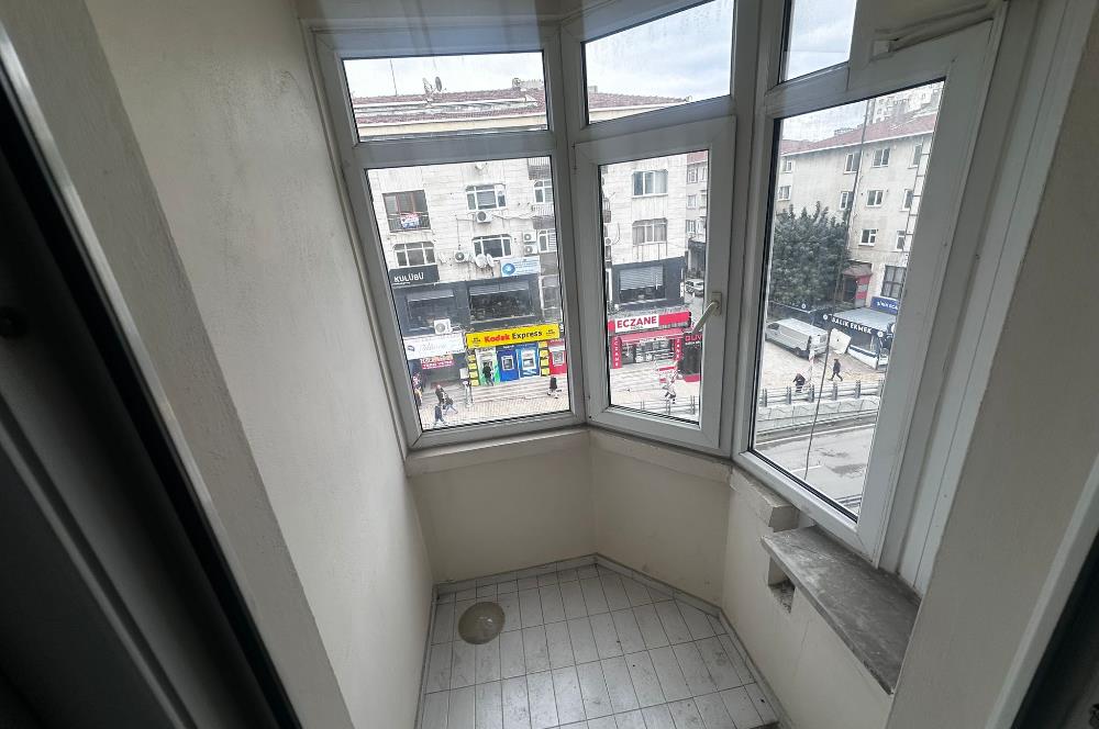 Maltepe Bağlarbaşı Mah. Bağdat Caddesi Üzeri Kiralık Ofis Katı