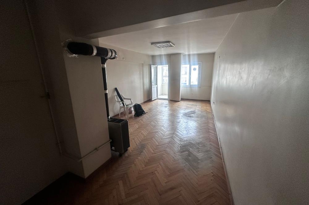 Maltepe Bağlarbaşı Mah. Bağdat Caddesi Üzeri Kiralık Ofis Katı