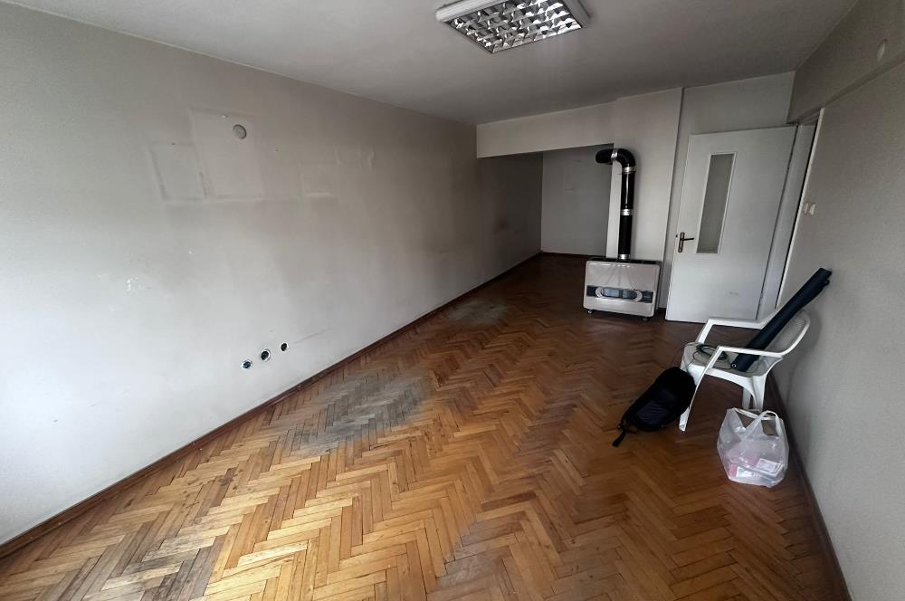 Maltepe Bağlarbaşı Mah. Bağdat Caddesi Üzeri Kiralık Ofis Katı