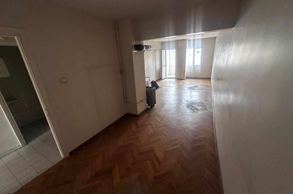 Maltepe Bağlarbaşı Mah. Bağdat Caddesi Üzeri Kiralık Ofis Katı