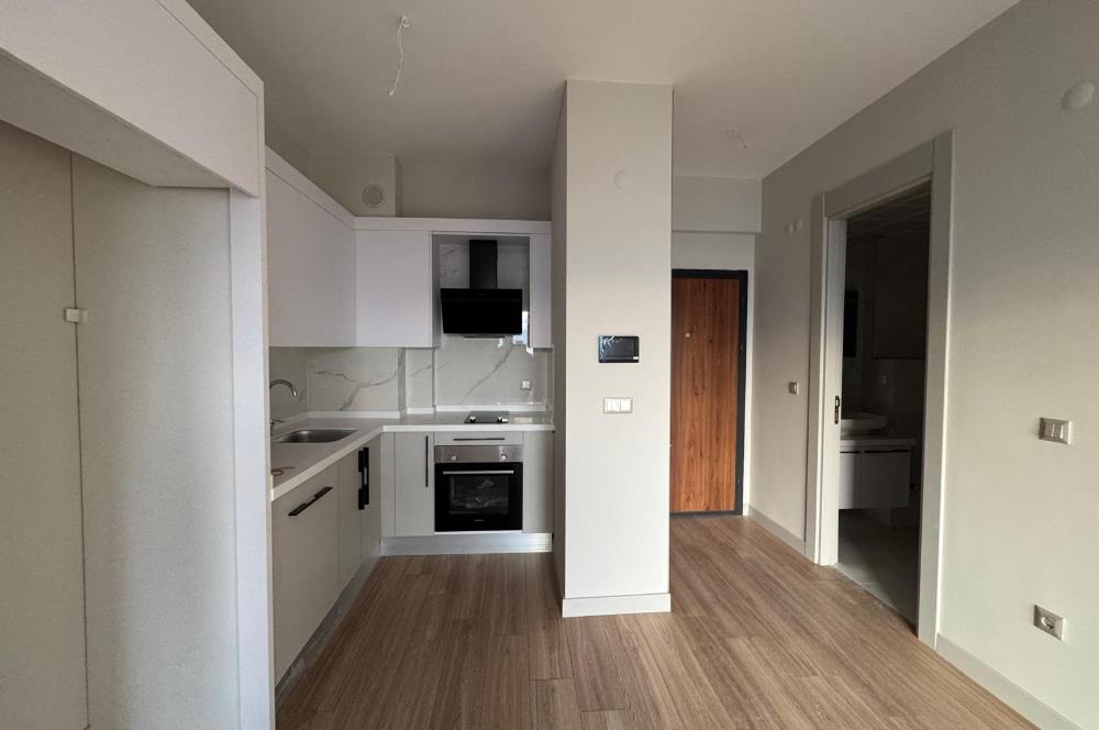  İzka Park Yaşam Atlantis'te Deniz Manzaralı Satılık 1+1 Daire