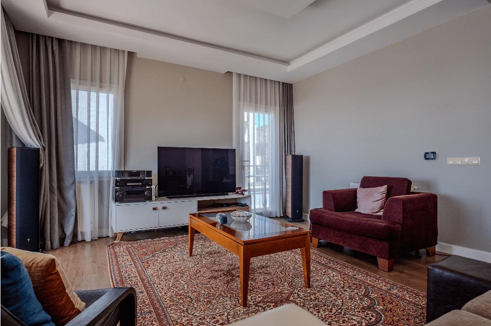 Bodrum Yokuşbaşı Kale ve Deniz Manzaralı Satılık Müstakil Villa