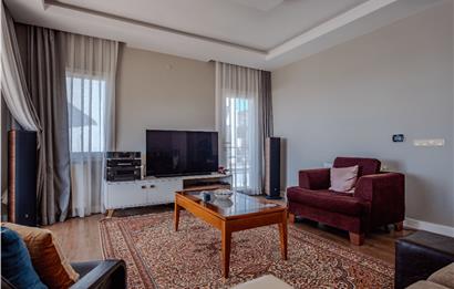 Bodrum Yokuşbaşı Kale ve Deniz Manzaralı Satılık Müstakil Villa