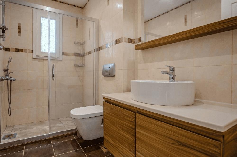 Bodrum Yokuşbaşı Kale ve Deniz Manzaralı Satılık Müstakil Villa