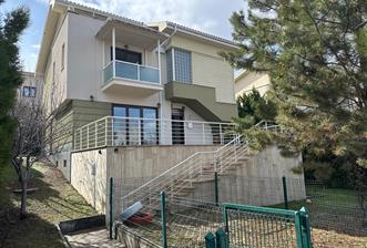 SİYASAL BAHÇEKENT'TE ÖNÜ AÇIK CEPHELİ 5+1 LÜKS KİRALIK VİLLA - 1 - 32153