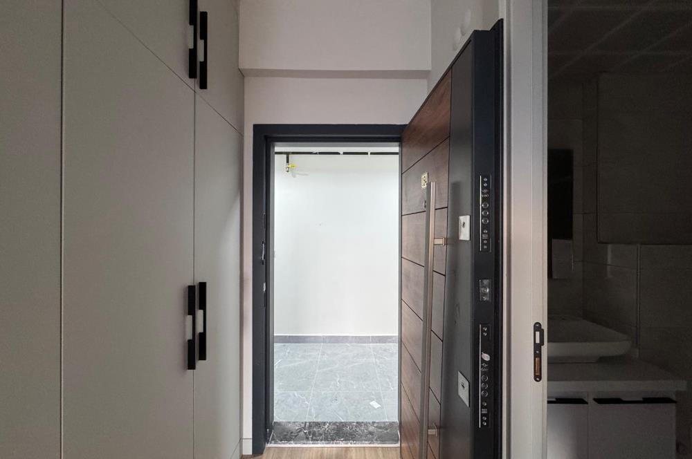  İzka Park Yaşam Atlantis'te Deniz Manzaralı Satılık 1+1 Daire