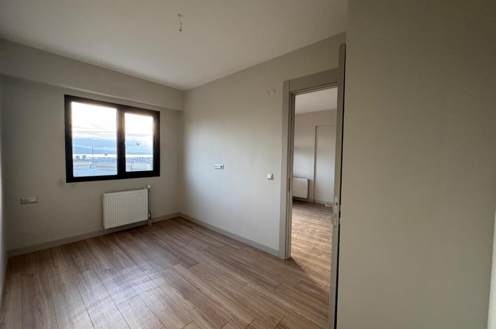  İzka Park Yaşam Atlantis'te Deniz Manzaralı Satılık 1+1 Daire