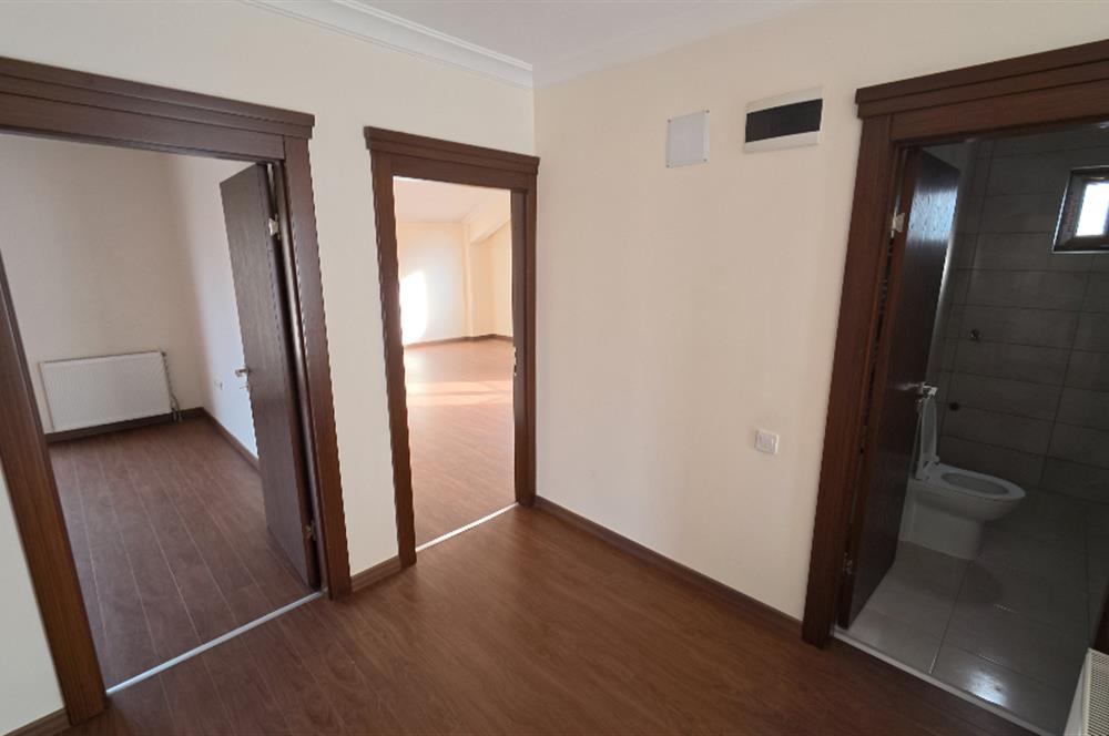 ETİMESGUT ŞEHİTALİ VADİ KONAKLARI SİTESİNDE KÖŞE KONUM 5+2 VİLLA