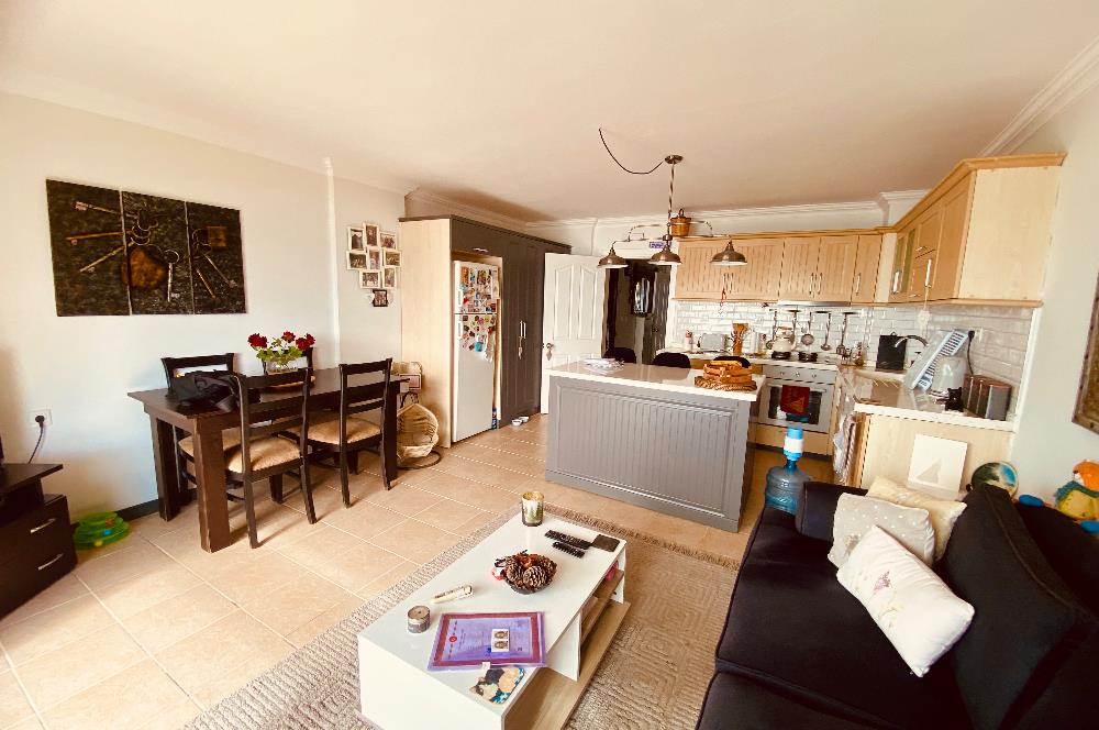 DİDİM AKBÜK’TE DENİZ MANZARALI, HAVUZLU SİTEDE SATILIK EŞYALI 2+1 DUBLEKS DAİRE