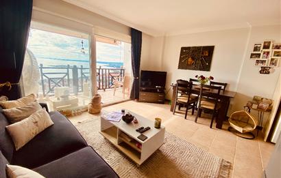 DİDİM AKBÜK’TE DENİZ MANZARALI, HAVUZLU SİTEDE SATILIK EŞYALI 2+1 DUBLEKS DAİRE