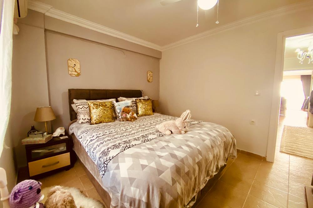 DİDİM AKBÜK’TE DENİZ MANZARALI, HAVUZLU SİTEDE SATILIK EŞYALI 2+1 DUBLEKS DAİRE