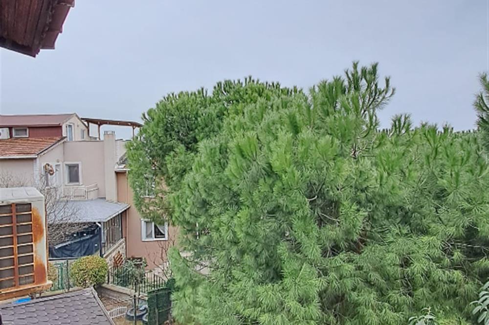 BEYLİKDÜZÜ SAHİLDE SİTE İÇİNDE 6+1 KİRALIK VİLLA