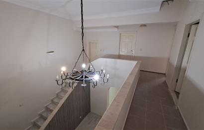 BEYLİKDÜZÜ SAHİLDE SİTE İÇİNDE 6+1 KİRALIK VİLLA