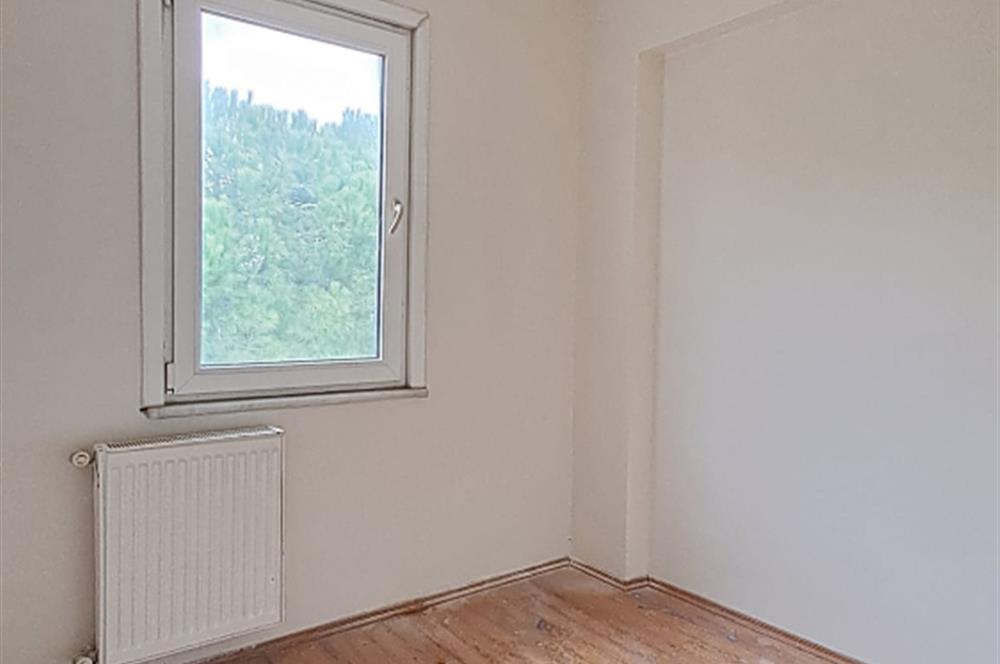 BEYLİKDÜZÜ SAHİLDE SİTE İÇİNDE 6+1 KİRALIK VİLLA