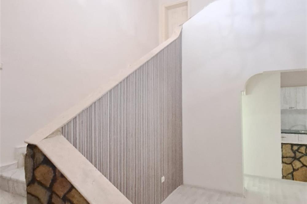 BEYLİKDÜZÜ SAHİLDE SİTE İÇİNDE 6+1 KİRALIK VİLLA