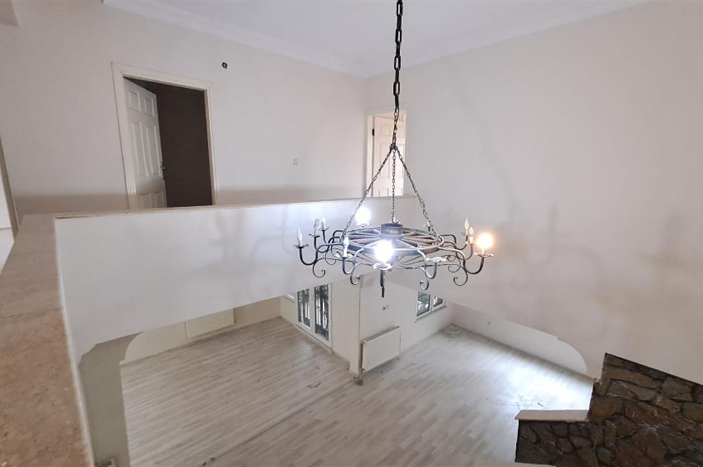 BEYLİKDÜZÜ SAHİLDE SİTE İÇİNDE 6+1 KİRALIK VİLLA