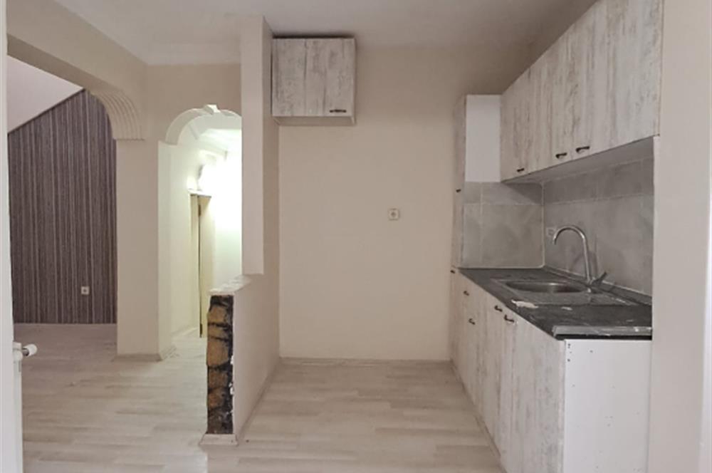 BEYLİKDÜZÜ SAHİLDE SİTE İÇİNDE 6+1 KİRALIK VİLLA