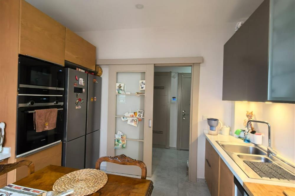 CADDEBOSTAN KADİRAĞA SOK. GÖZTEPE PAR. YAKIN KİRALIK 3+1 DAİRE