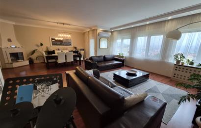 ZEKERİYAKÖY'DE GENİŞ YEŞİL ALANLI SİTEDE 3+1 KİRALIK DAİRE