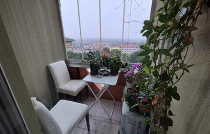 ZEKERİYAKÖY'DE GENİŞ YEŞİL ALANLI SİTEDE 3+1 KİRALIK DAİRE