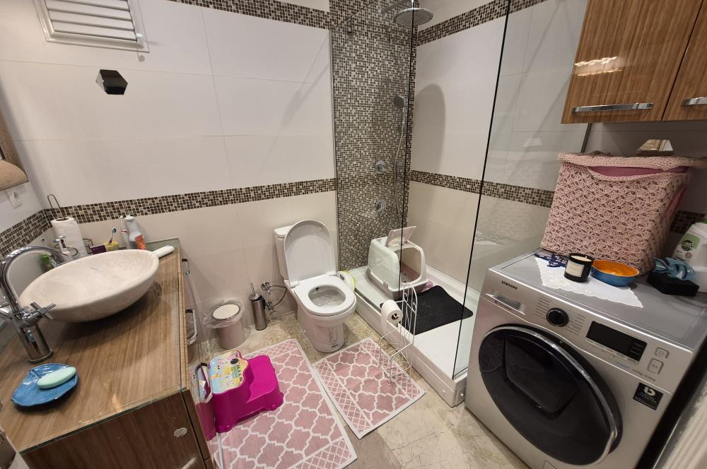 ZEKERİYAKÖY'DE GENİŞ YEŞİL ALANLI SİTEDE 3+1 KİRALIK DAİRE