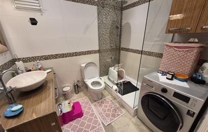 ZEKERİYAKÖY'DE GENİŞ YEŞİL ALANLI SİTEDE 3+1 KİRALIK DAİRE