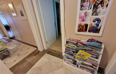 ZEKERİYAKÖY'DE GENİŞ YEŞİL ALANLI SİTEDE 3+1 KİRALIK DAİRE