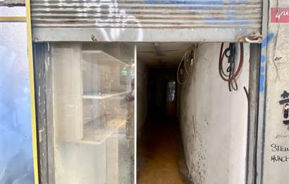 KARAKÖY'DE VAKIFTAN KİRALIK DÜKKAN  