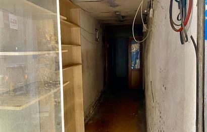 KARAKÖY'DE VAKIFTAN KİRALIK DÜKKAN  