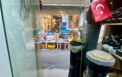 KARAKÖY'DE VAKIFTAN KİRALIK DÜKKAN  