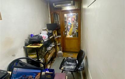 KARAKÖY'DE VAKIFTAN KİRALIK DÜKKAN  