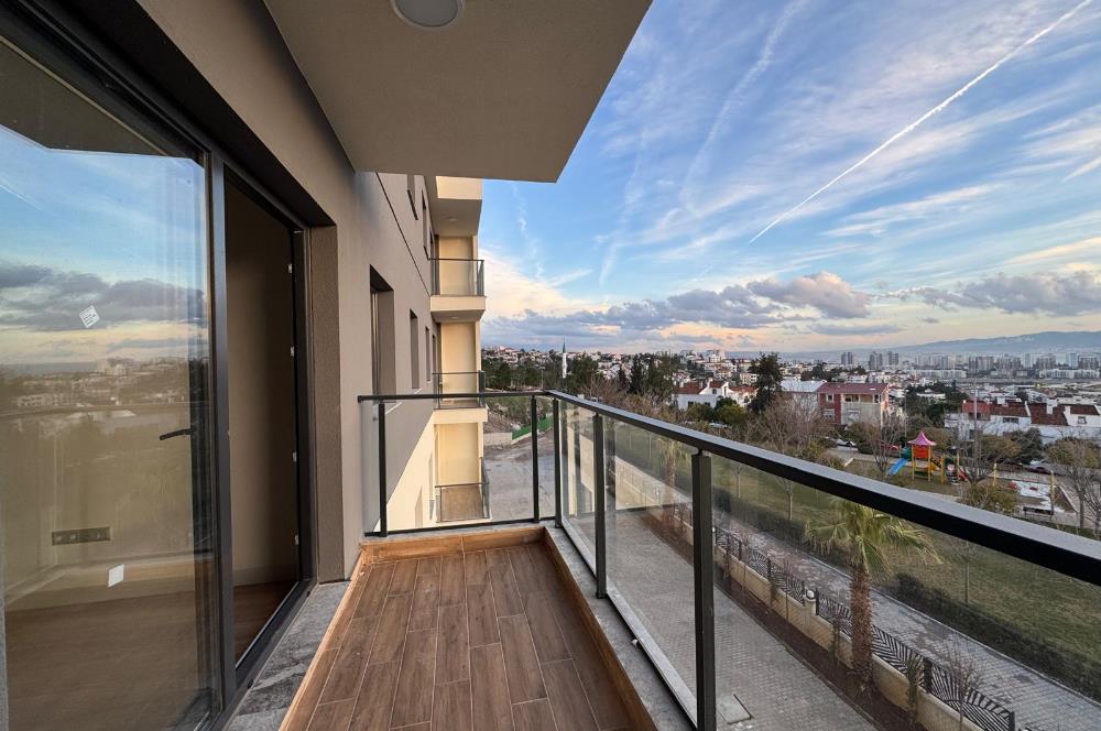  İzka Park Yaşam Atlantis'te Deniz Manzaralı Satılık 1+1 Daire