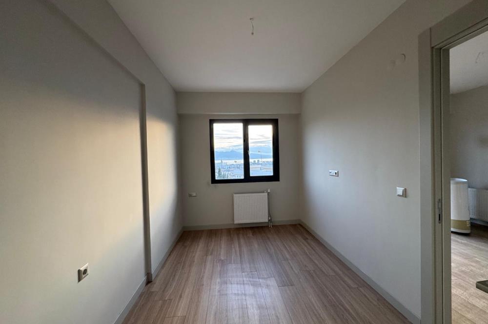  İzka Park Yaşam Atlantis'te Deniz Manzaralı Satılık 1+1 Daire