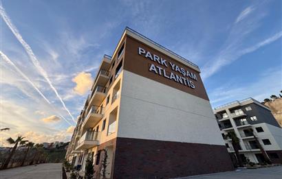  İzka Park Yaşam Atlantis'te Deniz Manzaralı Satılık 1+1 Daire