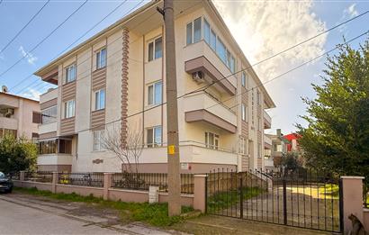 Century 21 Bal'dan Bahçelievler Mahallesinde Satılık 3+1 Daire